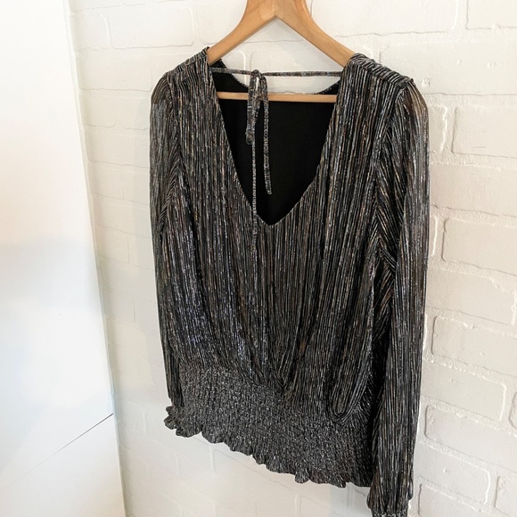 NWT Revolve x Joie Blouse Metallic Sheer Long Sleeve Smocked Open back Black XL - Picture 10 of 14